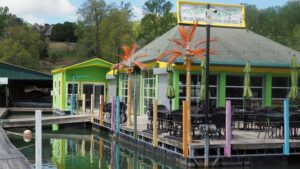 norris lake tik hut bar and grill